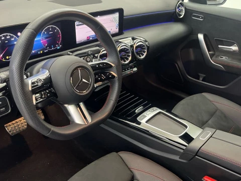 Mercedes-Benz Clase A 200 d Compacto