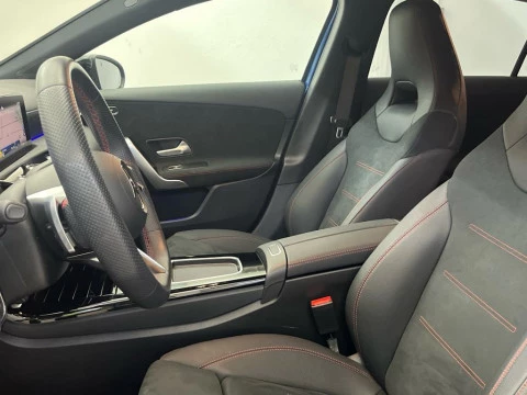 Mercedes-Benz Clase A 200 d Compacto