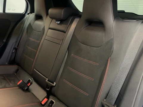 Mercedes-Benz Clase A 200 d Compacto