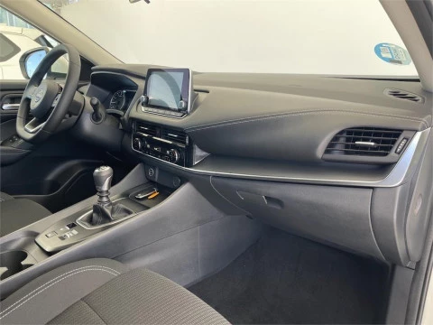 Nissan Qashqai DIG-T 103kW (140CV) mHEV 4x2 Acenta