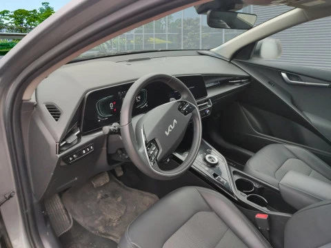 Kia Niro 1.6 GDi PHEV 135kW (183CV) Drive