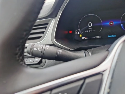 Renault Captur techno Eco-G 100cv (74 kW)