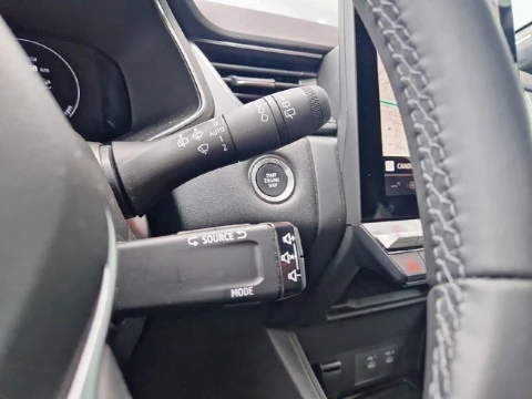 Renault Captur techno Eco-G 100cv (74 kW)