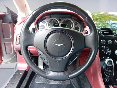 Aston Martin Vantage V8 S Coupé Sportshift