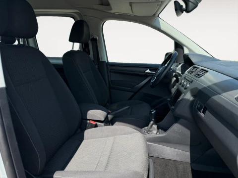 Volkswagen Caddy Profesional Maxi Furgón 2.0 TDI 75kW BMT