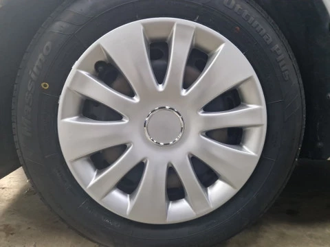 Dacia Sandero Essential SCe 49kW (65CV)