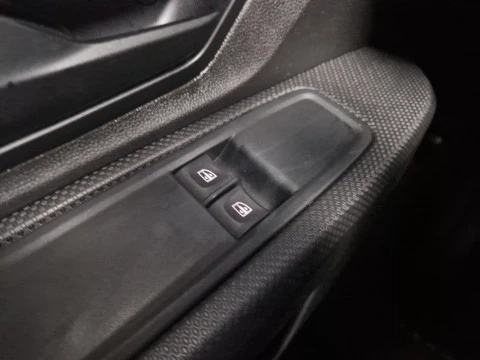 Dacia Sandero Essential SCe 49kW (65CV)