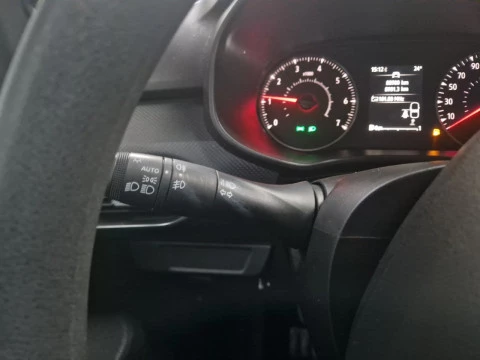 Dacia Sandero Essential SCe 49kW (65CV)