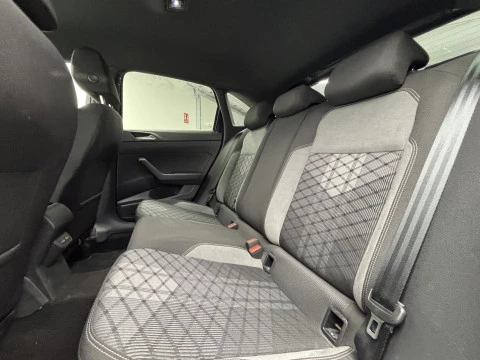 Volkswagen Taigo R-Line 1.0 TSI 81kW (110CV) DSG