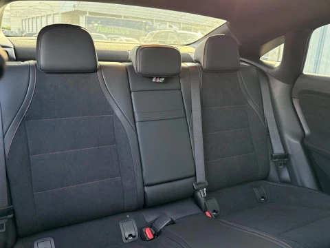 Mercedes-Benz CLA  250+ con tecnologia EQ