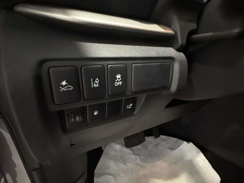 Mitsubishi Eclipse Cross 2.4 PHEV KAITEKI AUTO 4WD 188 5P
