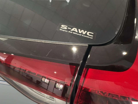 Mitsubishi Eclipse Cross 2.4 PHEV KAITEKI AUTO 4WD 188 5P