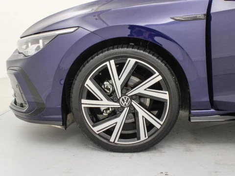 Volkswagen Golf 1.5 ETSI MHEV DSG R-LINE 150CV 5P