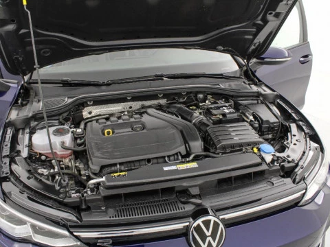Volkswagen Golf 1.5 ETSI MHEV DSG R-LINE 150CV 5P