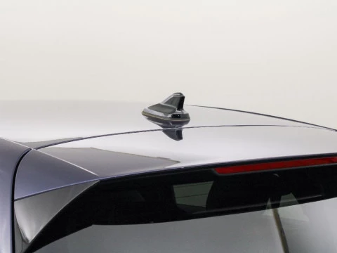 Volkswagen Golf 1.5 ETSI MHEV DSG R-LINE 150CV 5P