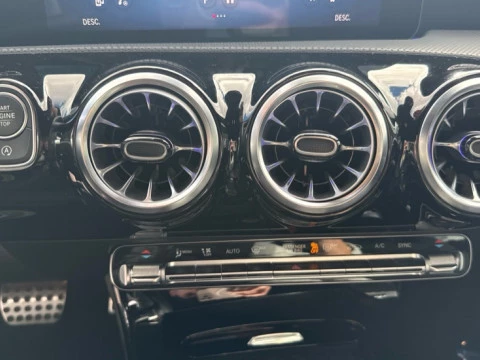 Mercedes-Benz Clase A  180 Compacto