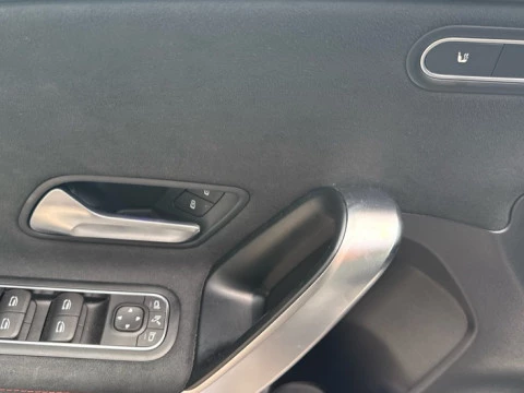 Mercedes-Benz Clase A  180 Compacto