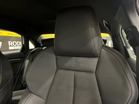 Audi A3 Sedan S line 35 TDI 110kW S tronic