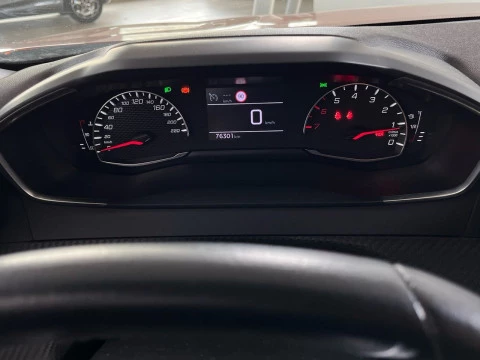 Peugeot 2008 Allure BlueHDI 81kW (110CV)