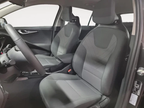 Kia Niro 1.6 GDi HEV 95kW (129CV) Concept