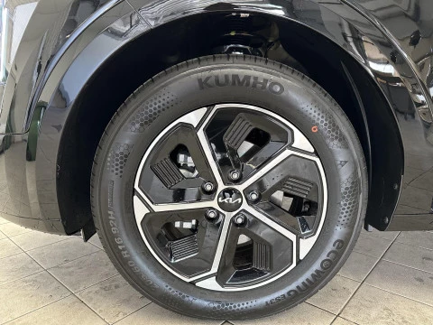 Kia Niro 1.6 GDi HEV 95kW (129CV) Concept