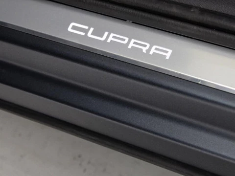 Cupra Formentor 2.5 TSI 287KW VZ5 DSG 4WD 390 5P