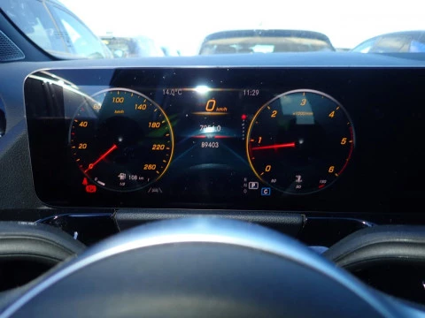 Mercedes-Benz GLA GLA 200 D