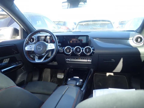 Mercedes-Benz GLA GLA 200 D