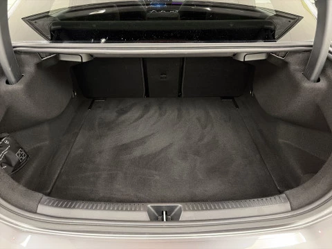 Mercedes-Benz Clase A 200 Sedan 120 kW (163 CV)