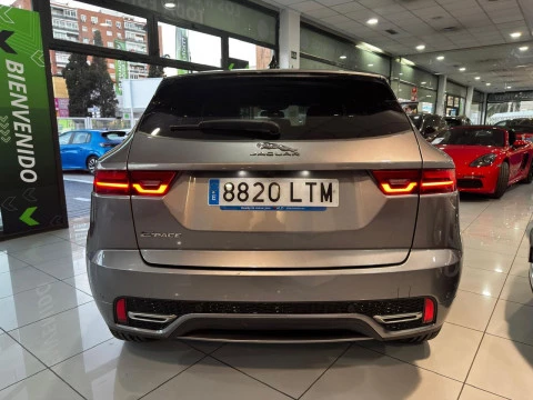 Jaguar E-Pace E-PACE 2.0D I4 R-DYNAMIC BASE AWD AUT. 163