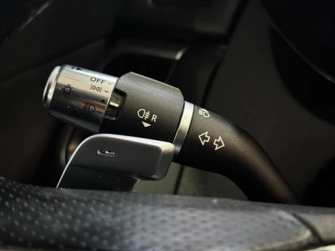 Jaguar E-Pace E-PACE 2.0D I4 R-DYNAMIC BASE AWD AUT. 163