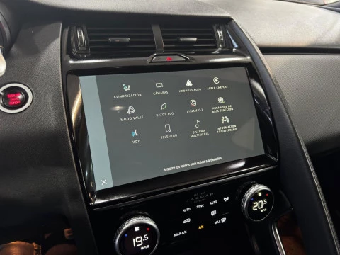 Jaguar E-Pace E-PACE 2.0D I4 R-DYNAMIC BASE AWD AUT. 163