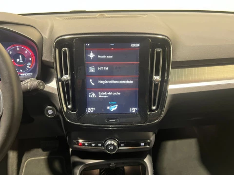 Volvo XC40 2.0 D4 AWD Auto