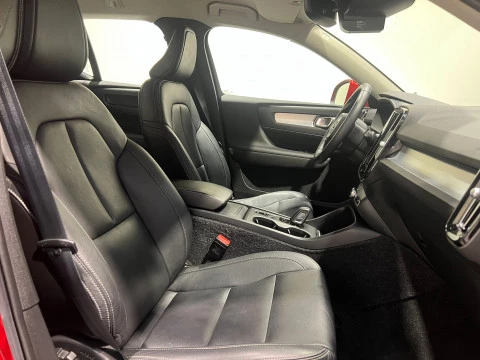 Volvo XC40 2.0 D4 AWD Auto
