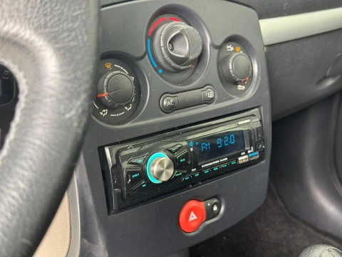 Renault Clio 1.5dCI 5P 86CV