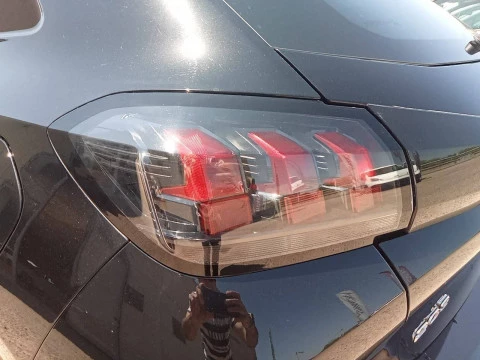 Peugeot 208 PureTech 73kW (100CV) Active Pack