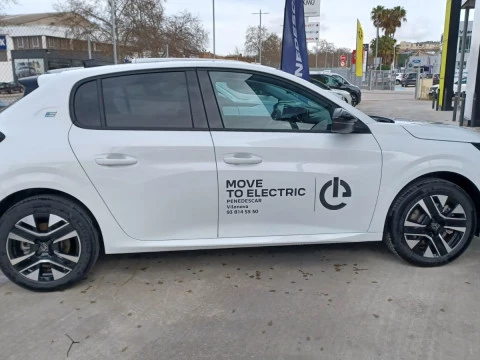 Peugeot e-208 Allure Eléctrico 136 (100 Kw)