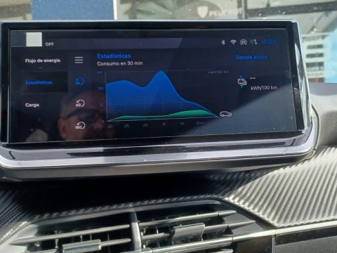 Peugeot e-208 Allure Eléctrico 136 (100 Kw)