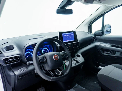 Fiat E-Doblo E-Doblò 100kW 50kWh Pack Style