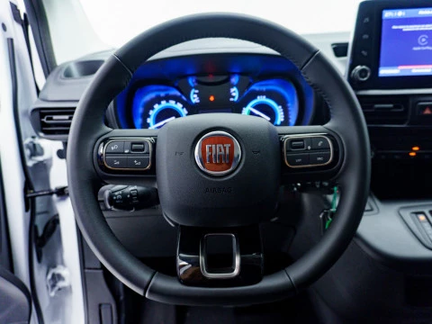 Fiat E-Doblo E-Doblò 100kW 50kWh Pack Style