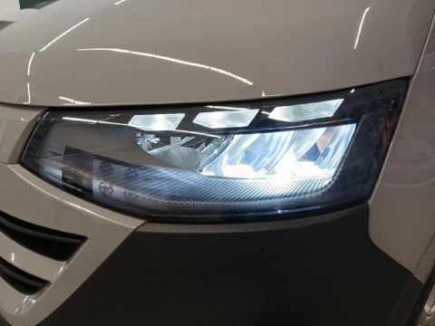 Volkswagen Caravelle 2.0 TDI 110KW PREMIUM 150 5P 8 PLAZAS