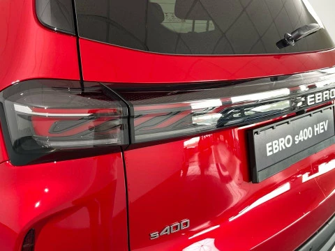 EBRO S400 1.5 DHE HEV Excellence CVT