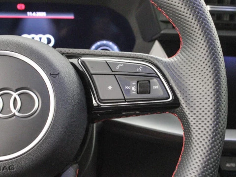 Audi A3 Sportback 1.4 40 TFSI E S TRONIC S LINE SPORTBA 204 5P