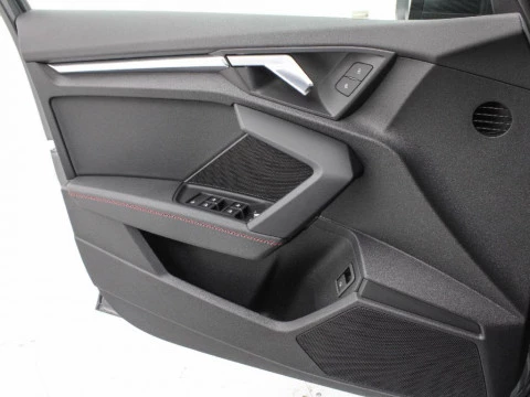 Audi A3 Sportback 1.4 40 TFSI E S TRONIC S LINE SPORTBA 204 5P