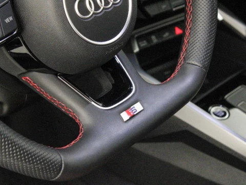 Audi A3 Sportback 1.4 40 TFSI E S TRONIC S LINE SPORTBA 204 5P