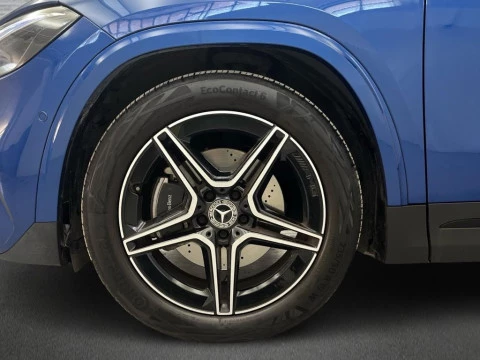 Mercedes-Benz GLA 200 D