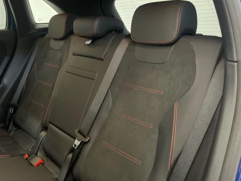 Mercedes-Benz GLA 200 D