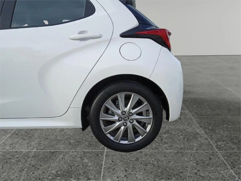 Toyota Yaris 120H 1.5 Active Tech