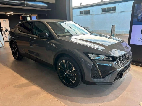 Peugeot 408 1.2 MHEV 145 E-DCS6 ALLURE 5P