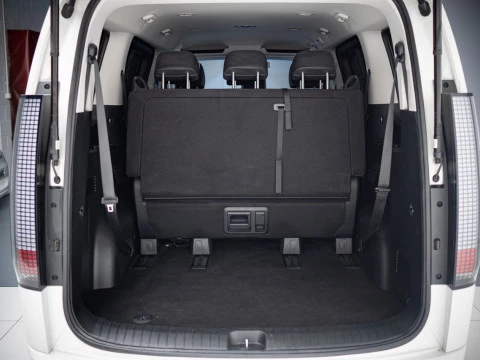 Hyundai Staria 2.2 CRDI Tecno 9S